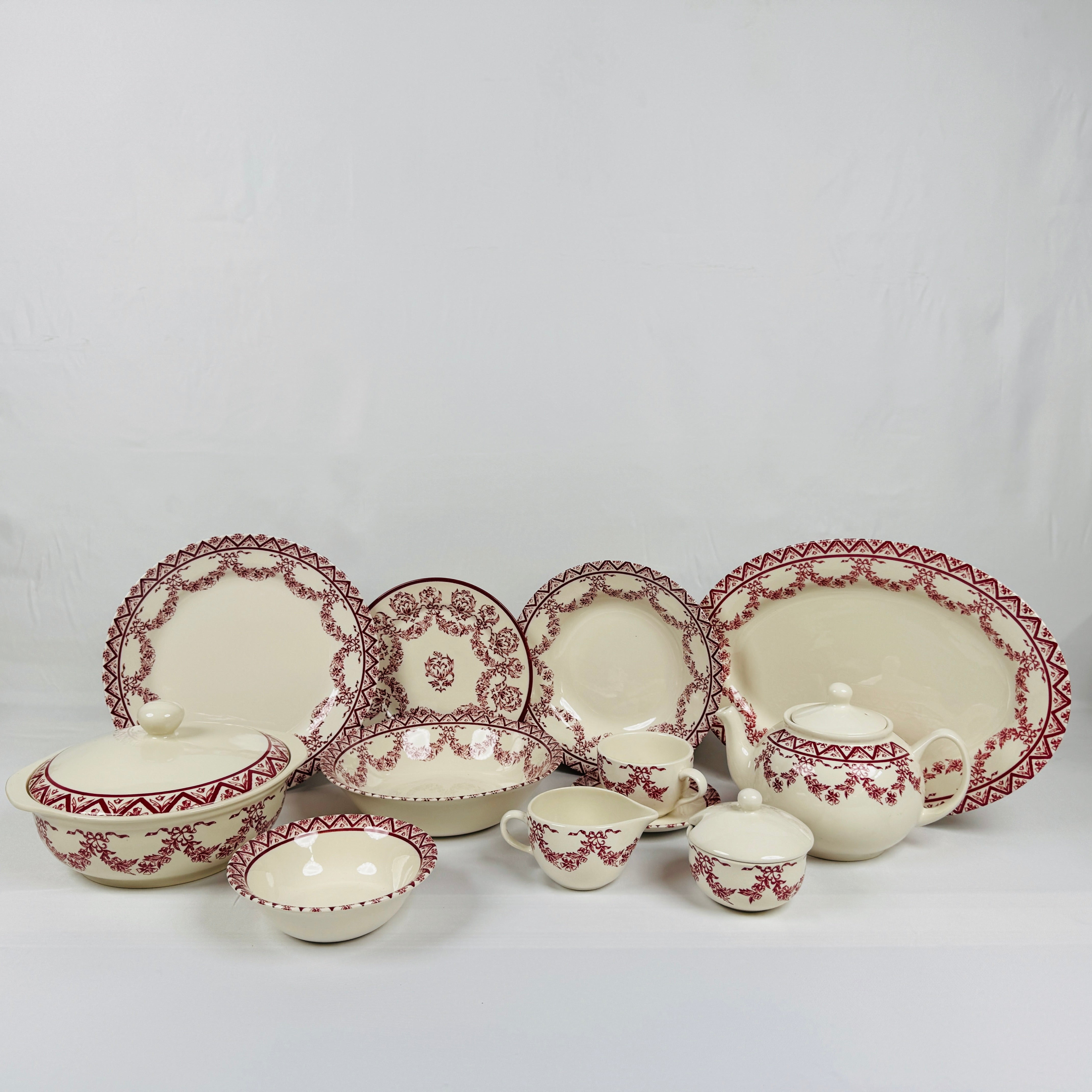 Lagny pink Dinner Set - Claytan