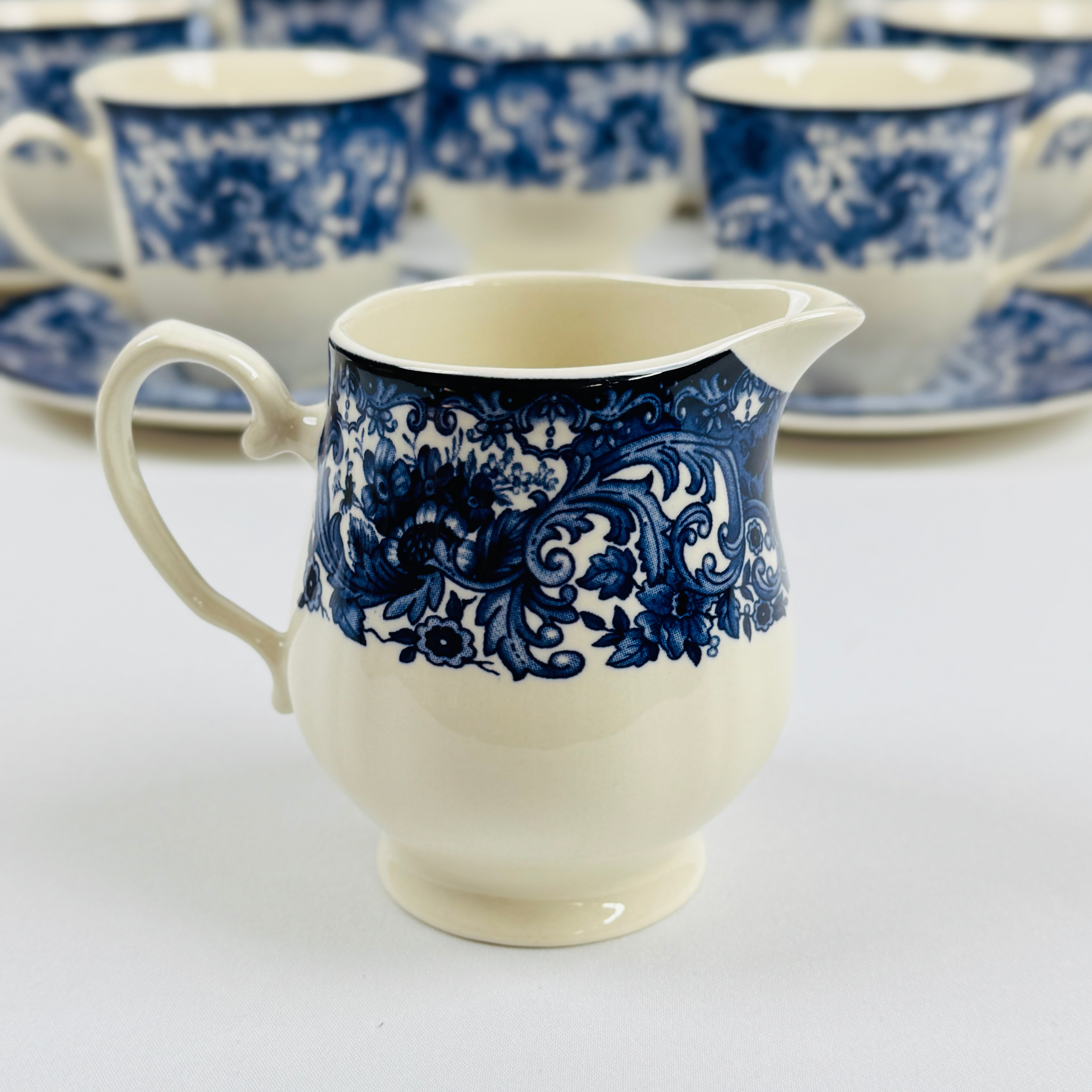 Divine Dark Blue Dinner Set - Claytan