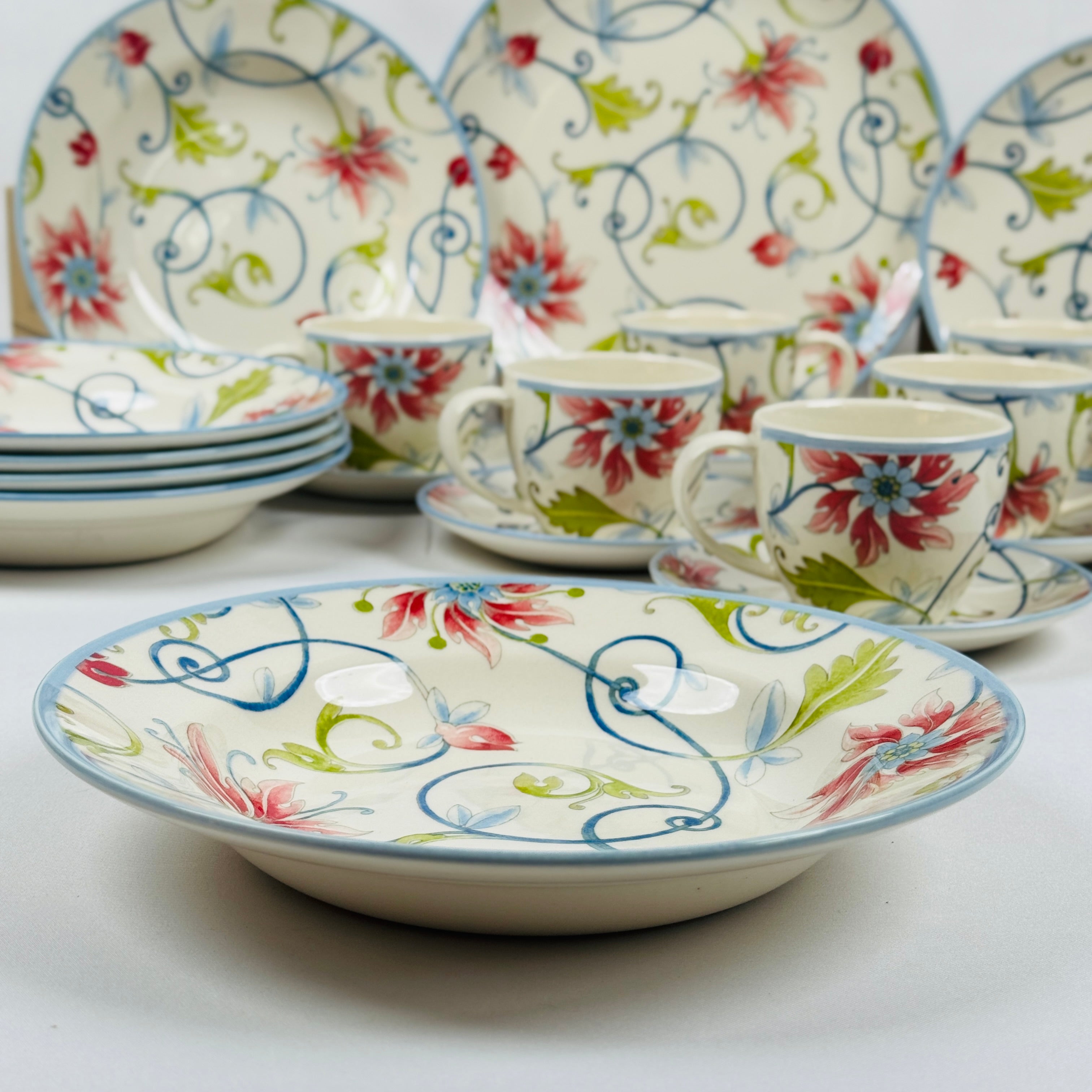 Botanical Spiral Dinner Set - Claytan