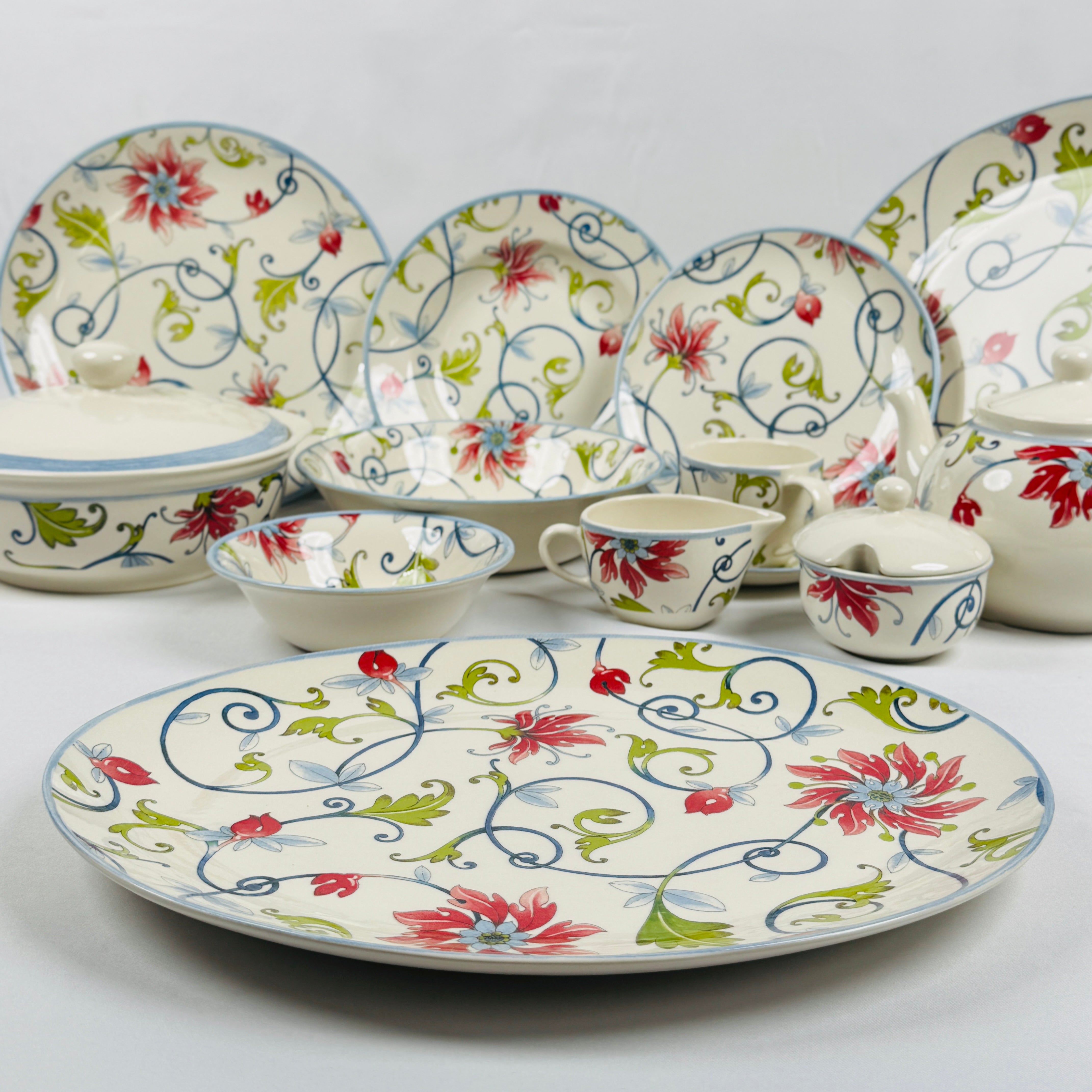 Botanical Spiral Dinner Set - Claytan