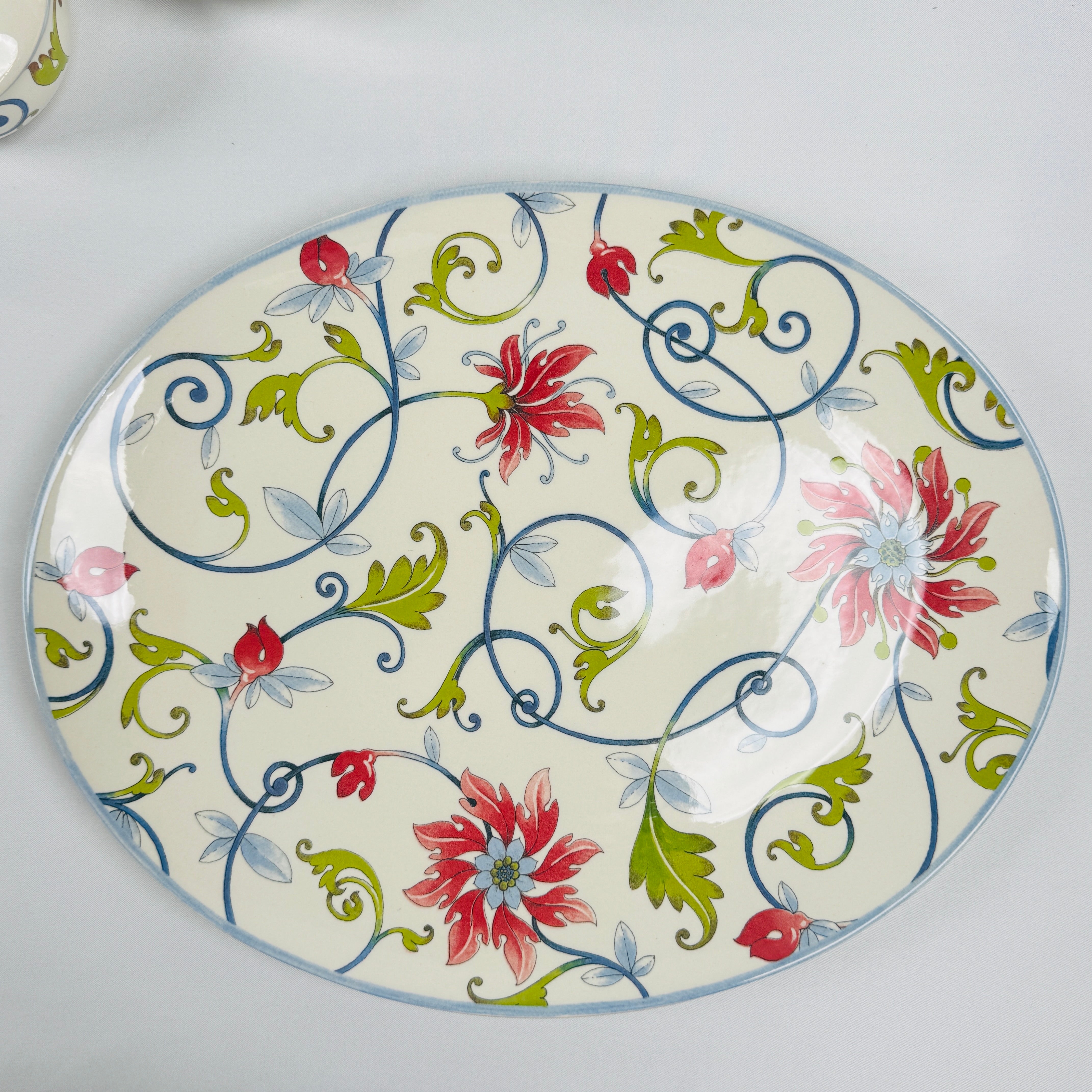 Botanical Spiral Dinner Set - Claytan