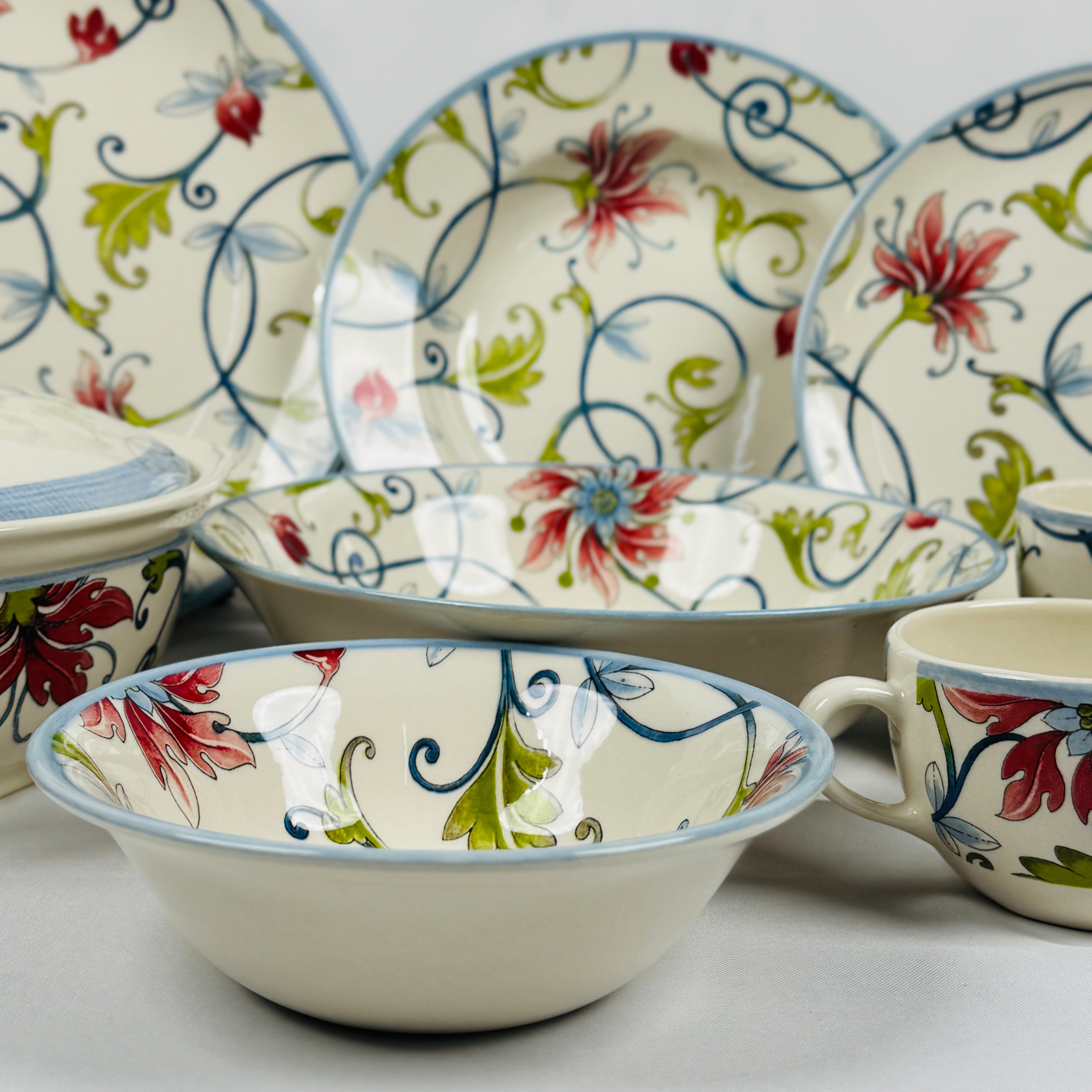 Botanical Spiral Dinner Set - Claytan