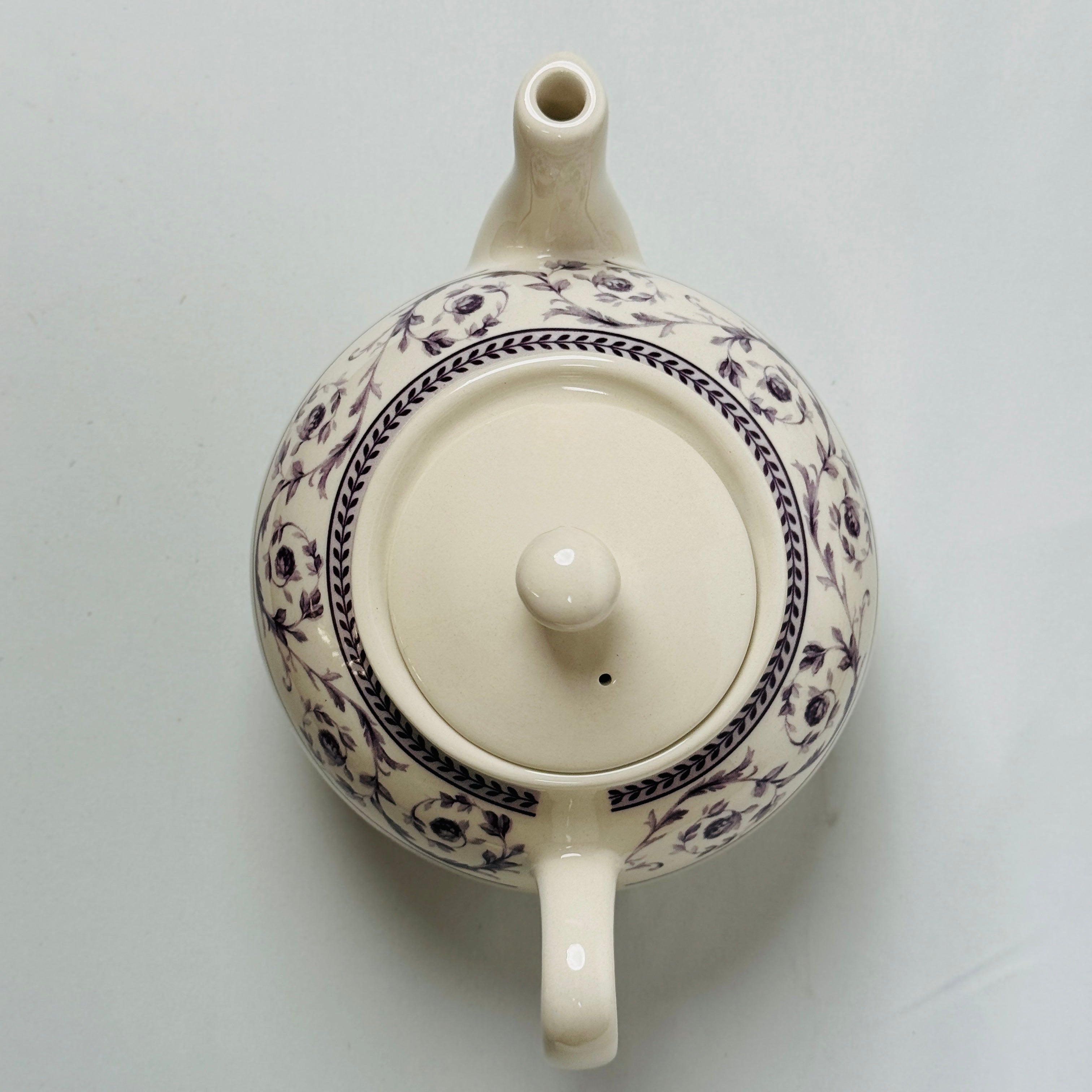 Callista Purple Dinner Set - Claytan