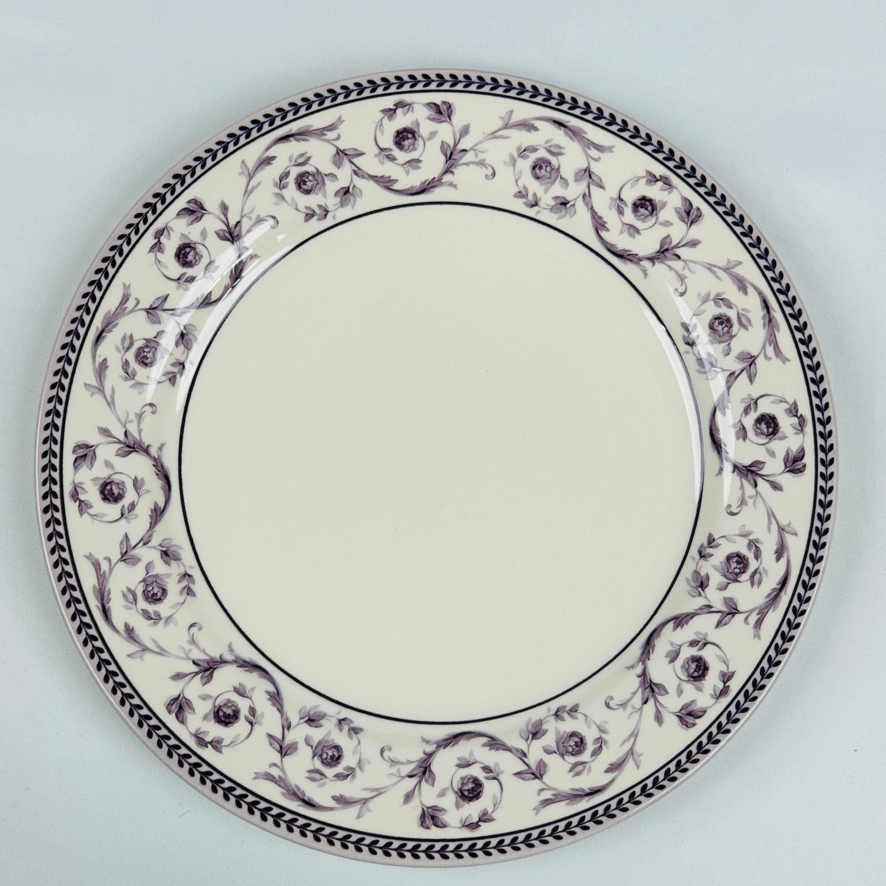 Callista Purple Dinner Set - Claytan