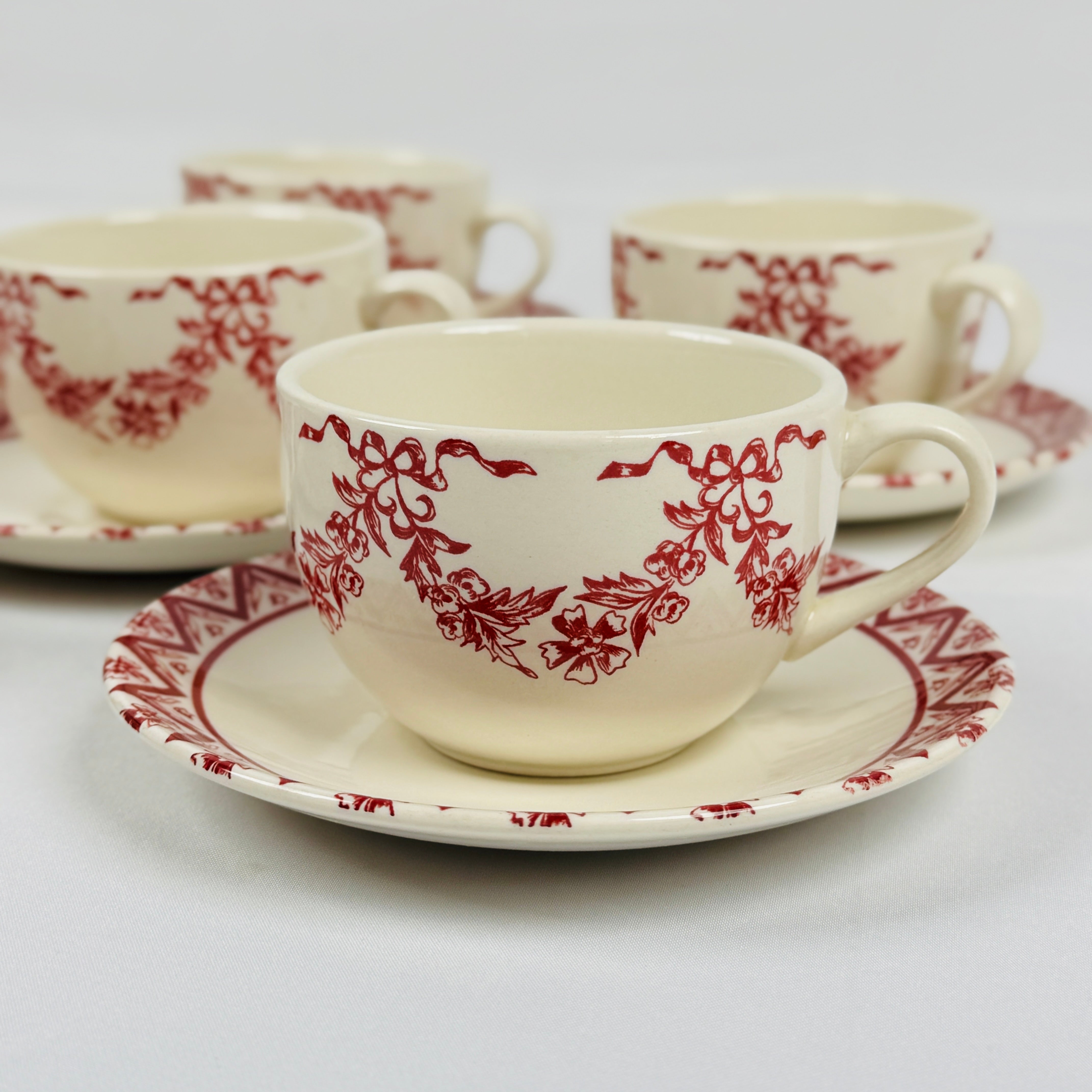 Lagny pink Dinner Set - Claytan