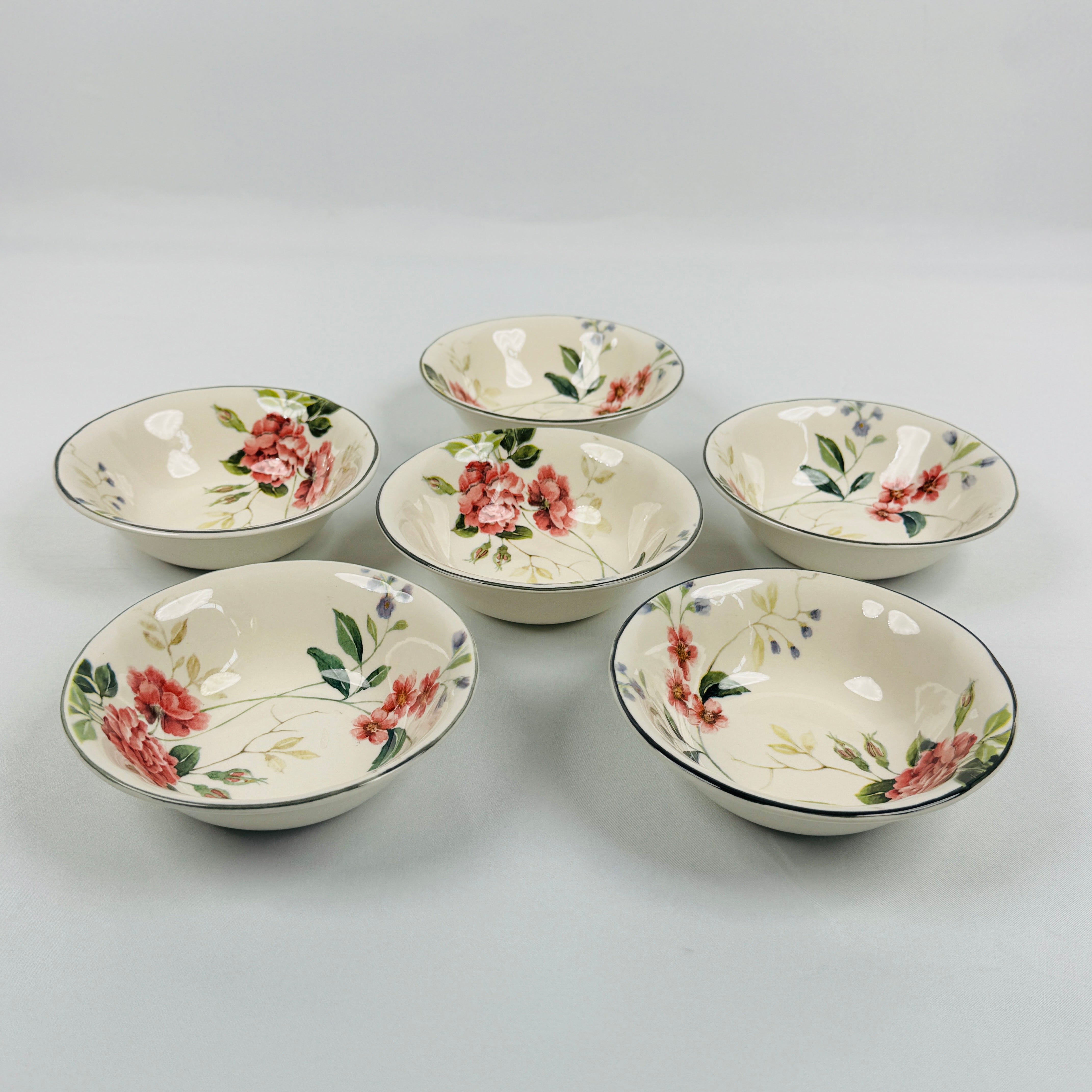 Priscilla With Banding Dinner Set- Claytan