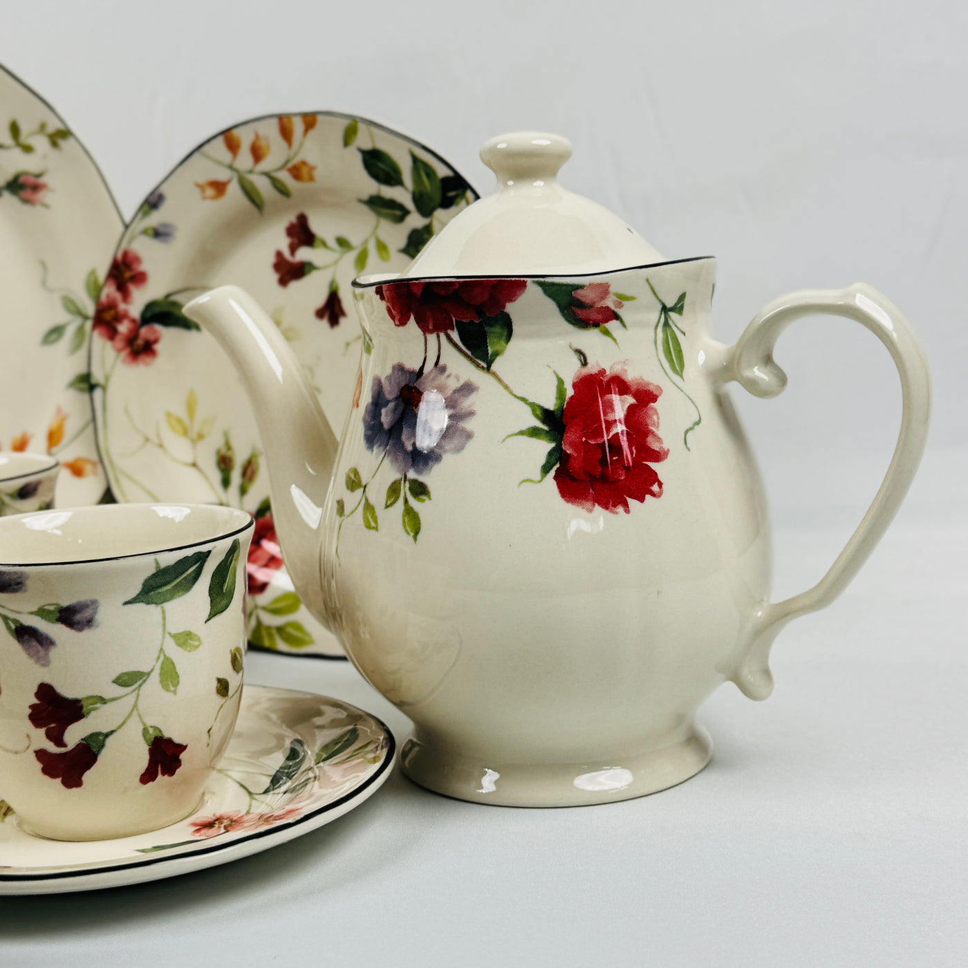 Priscilla With Banding Dinner Set- Claytan