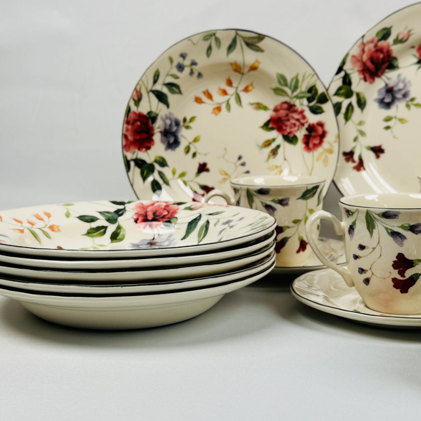 Priscilla With Banding Dinner Set- Claytan