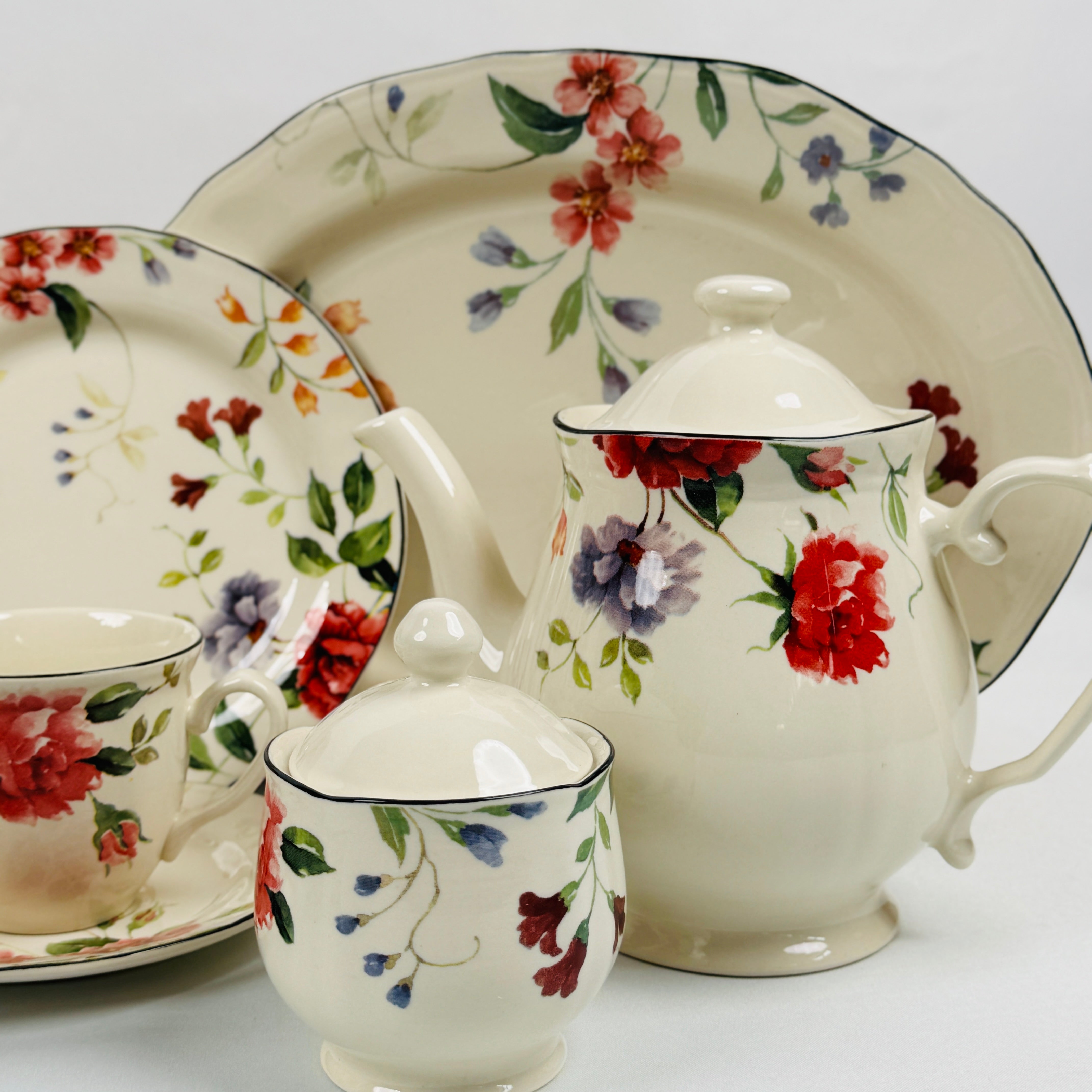 Priscilla With Banding Dinner Set- Claytan