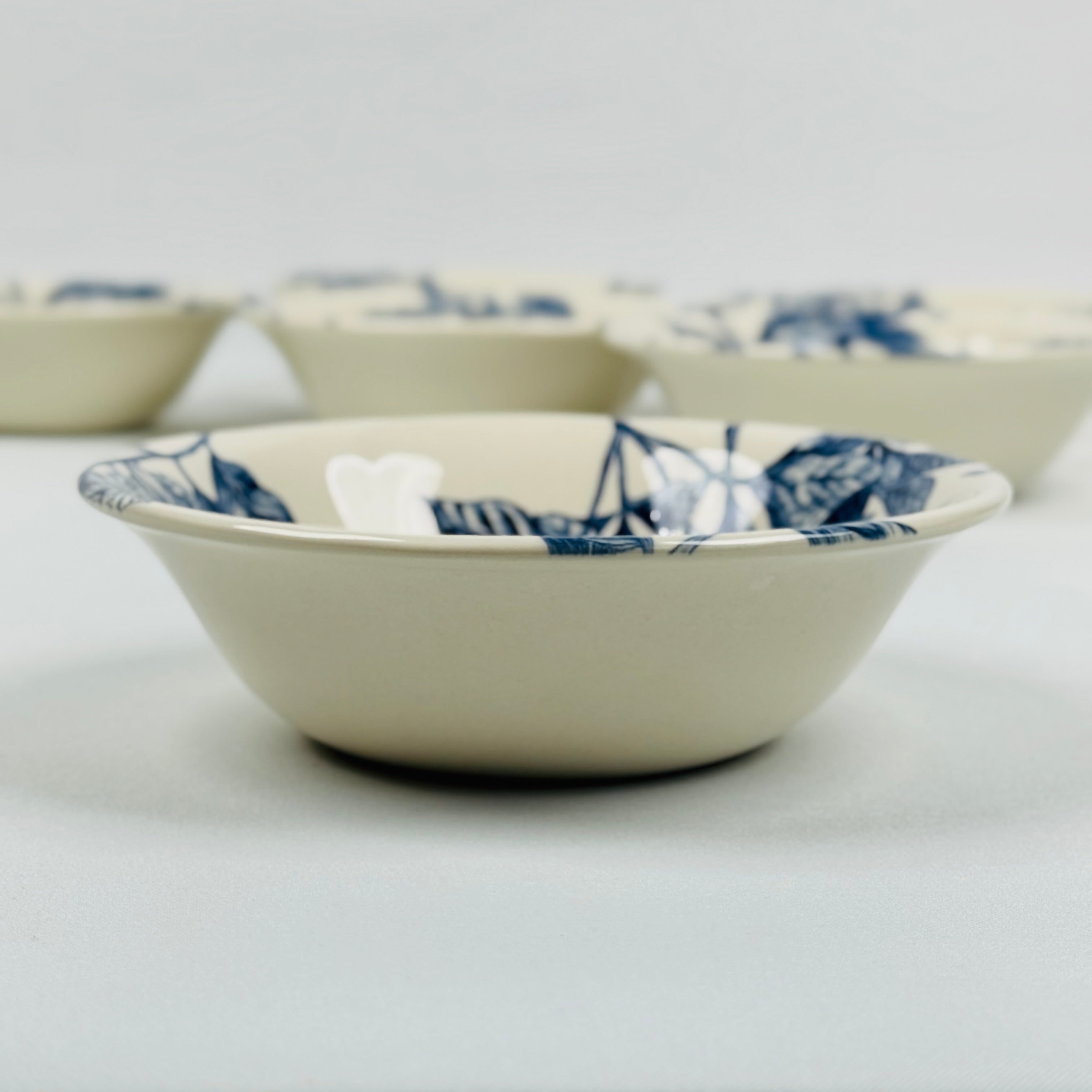 Botanical Leaf Blue Dinner Set - Claytan