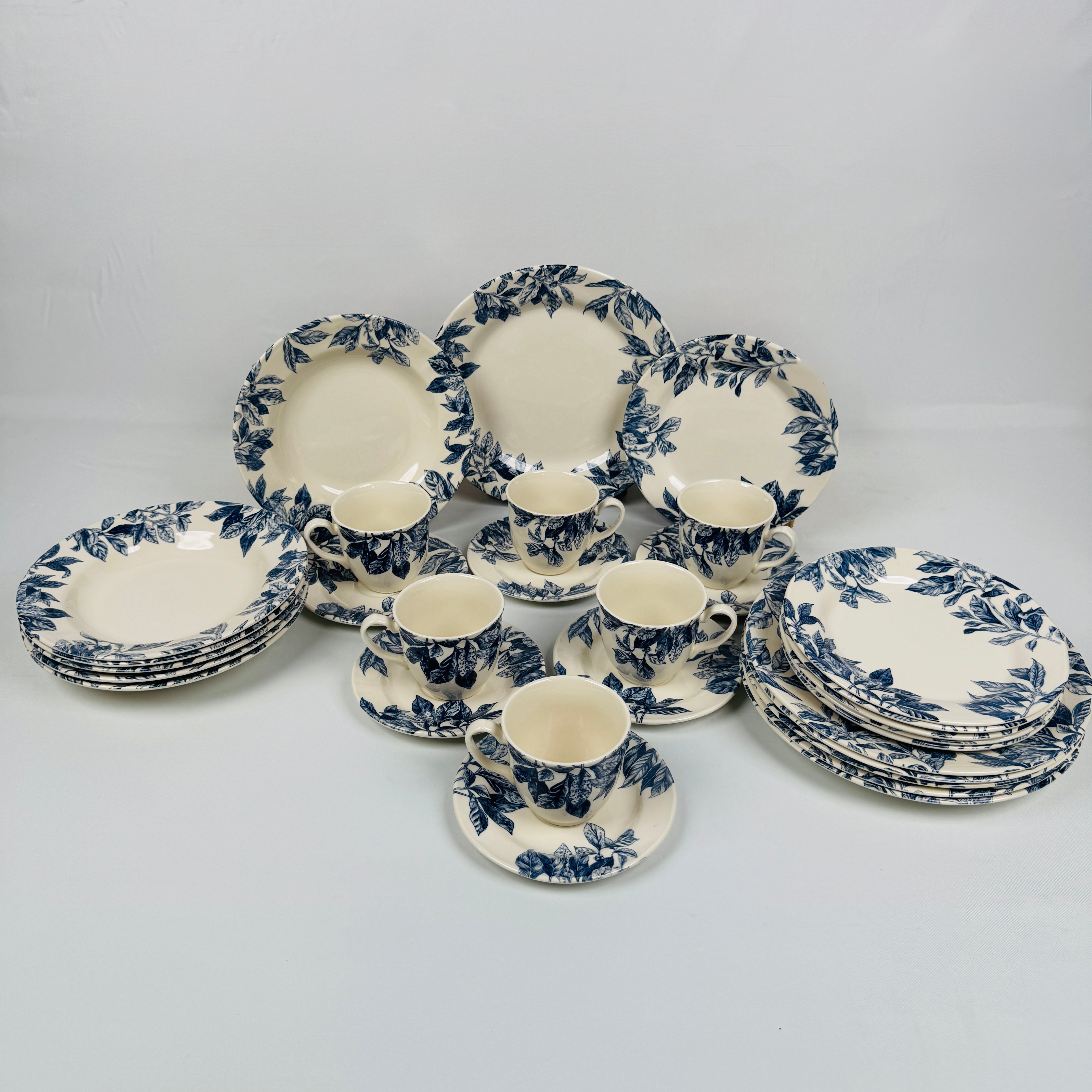Botanical Leaf Blue Dinner Set - Claytan