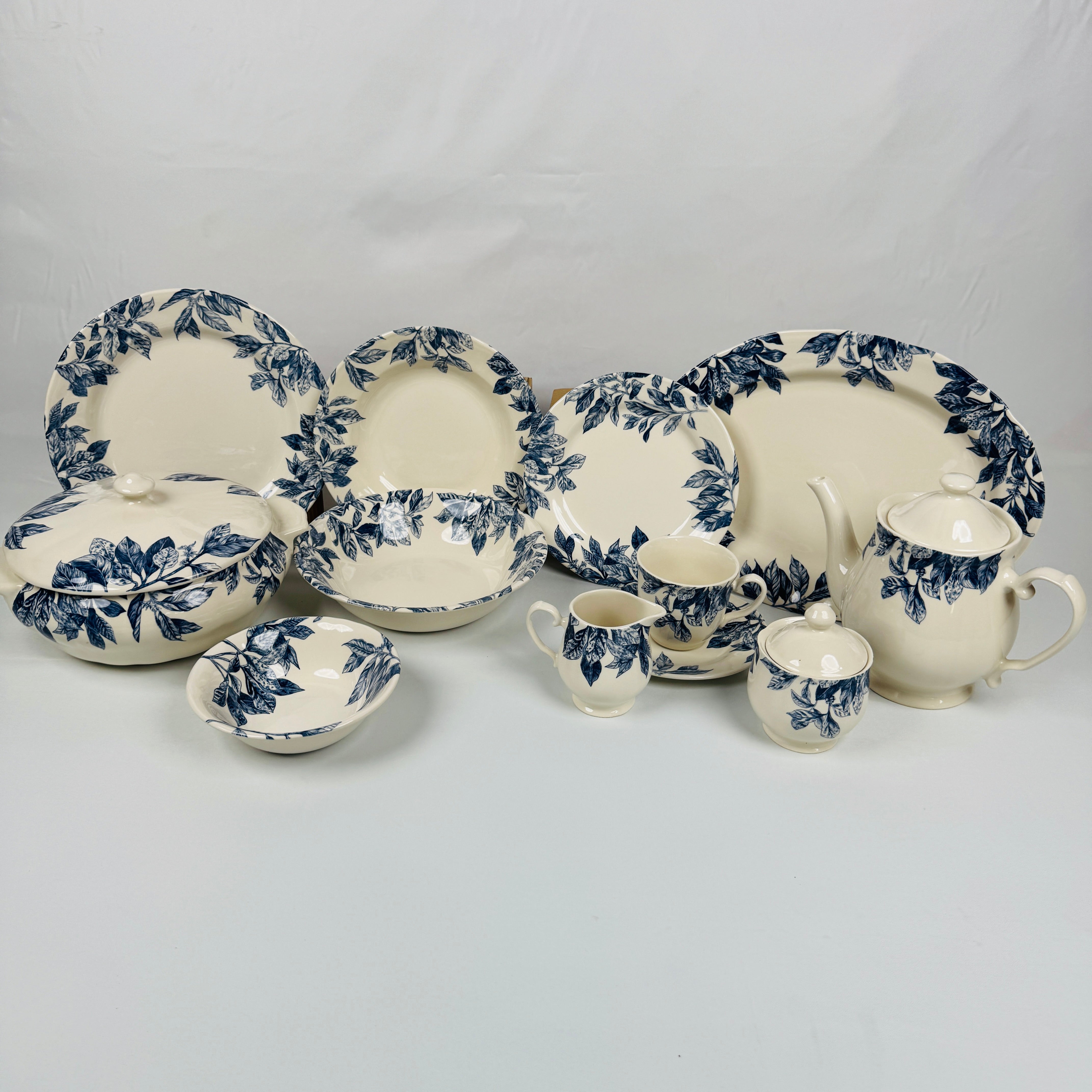 Botanical Leaf Blue Dinner Set - Claytan